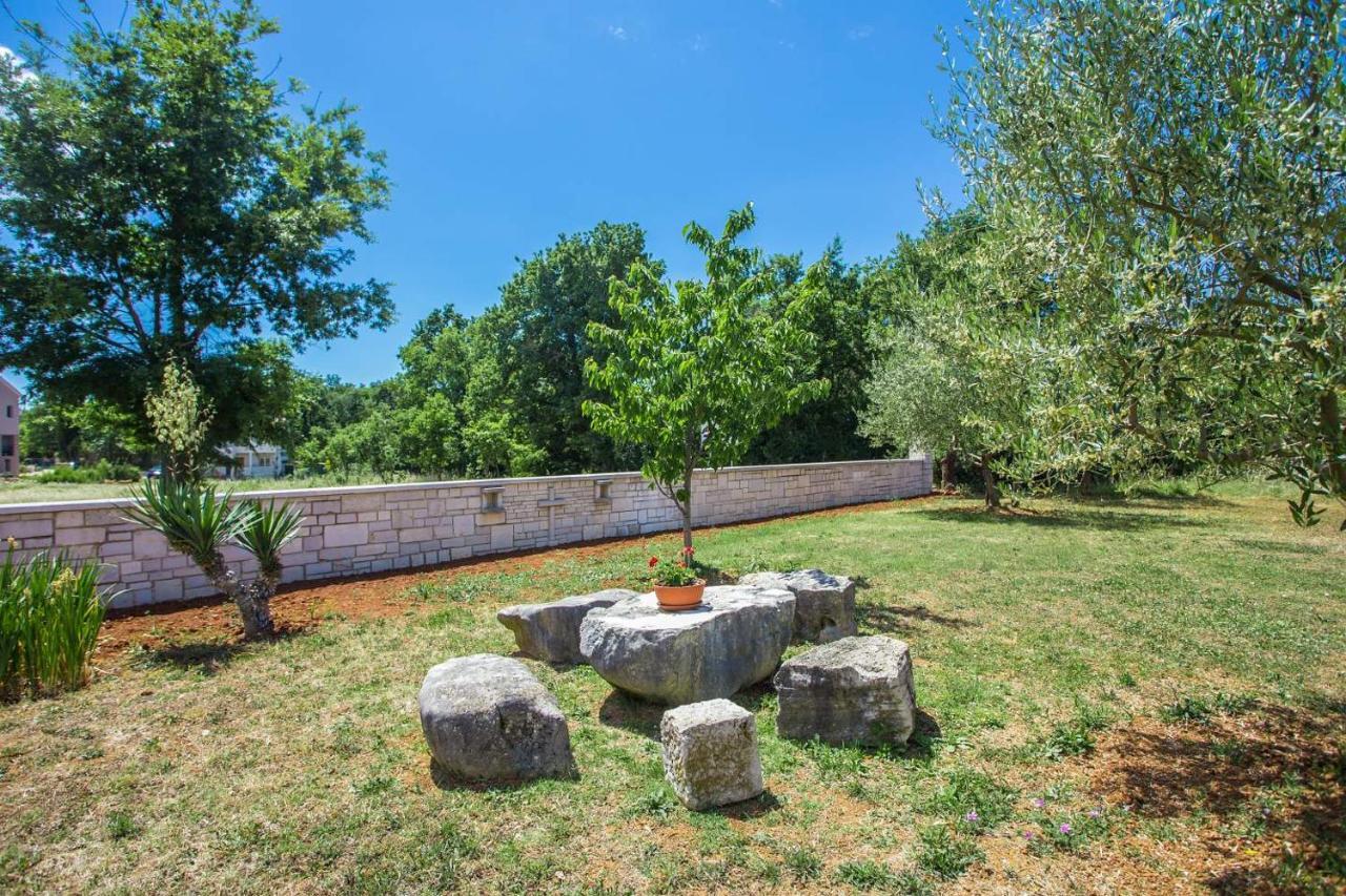 Apartment Mario 2 Πόρετς Εξωτερικό φωτογραφία