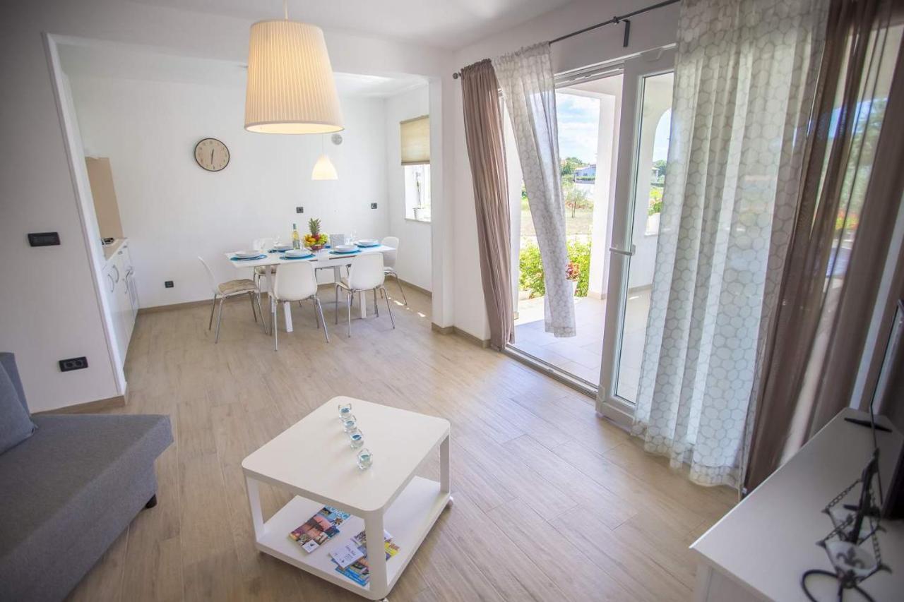 Apartment Mario 2 Πόρετς Εξωτερικό φωτογραφία