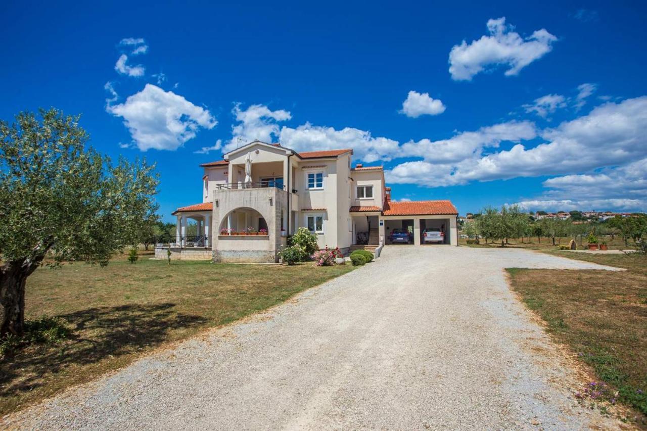 Apartment Mario 2 Πόρετς Εξωτερικό φωτογραφία
