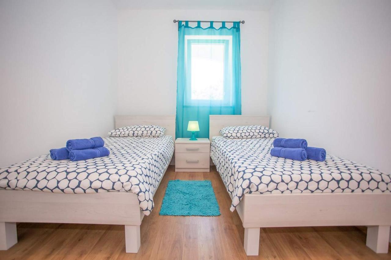 Apartment Mario 2 Πόρετς Εξωτερικό φωτογραφία